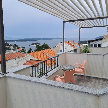 Benjak Apartments Đảo Hvar Ngoại thất bức ảnh