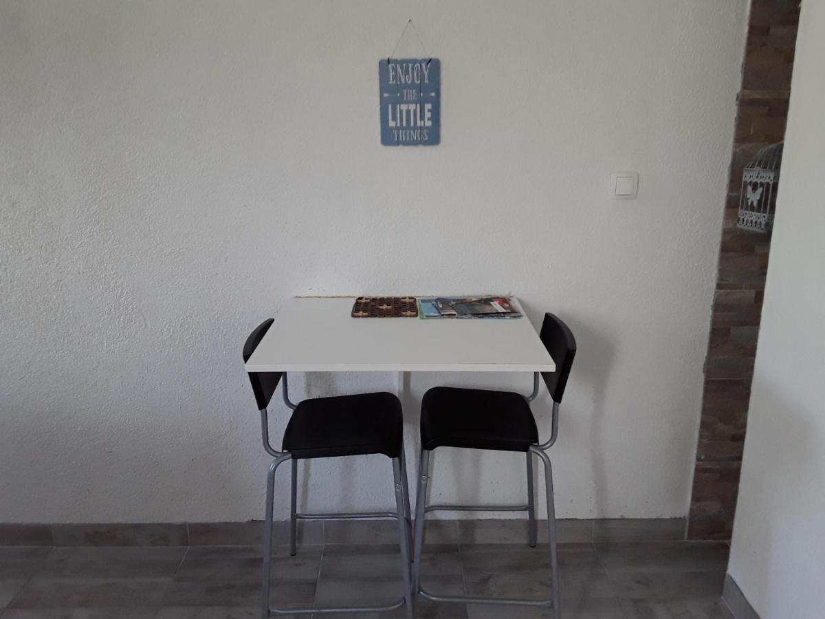 Benjak Apartments Đảo Hvar Ngoại thất bức ảnh